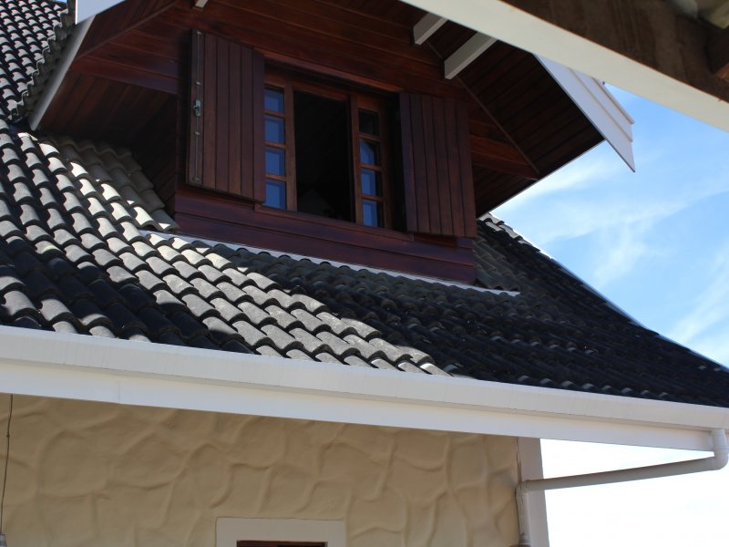 Casa à venda J Nova Suíça com 400m² e 7 quartos por R$ 980.000 - 1973454329-img-6743.JPG