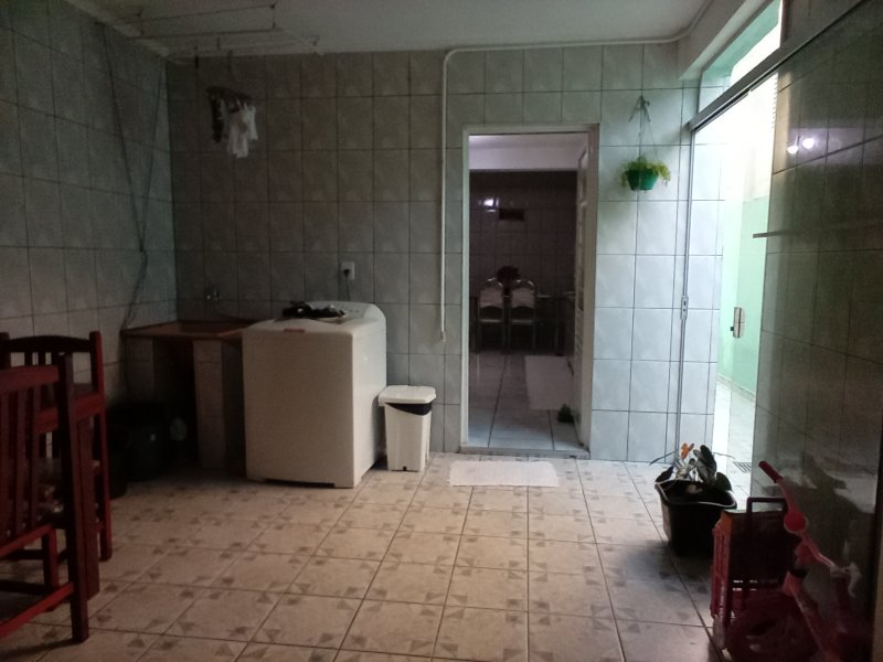 Casa à venda Cumbica com 192m² e 3 quartos por R$ 400.000 - 81514084-img-20200827-165709-928.jpg