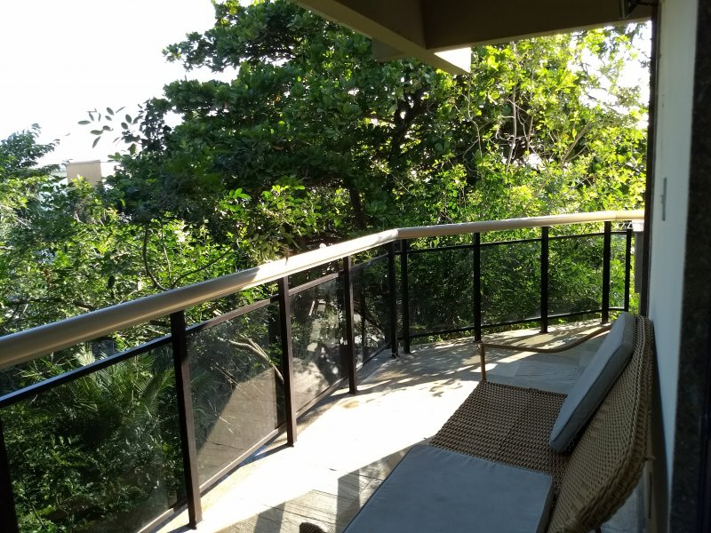 Casa à venda Jardim Guanabara com 250m² e 3 quartos por R$ 900.000 - 1349151011-2-andar-varanda.jpg