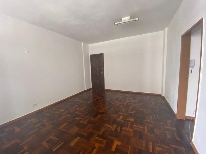 imóvel com 64m² - Centro - Curitiba