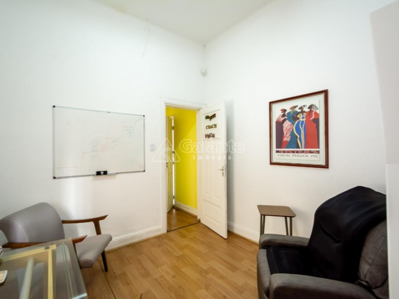 Casa à venda Centro com 239m² e 3 quartos por R$ 720.000 - 1337222240-imagem16.png