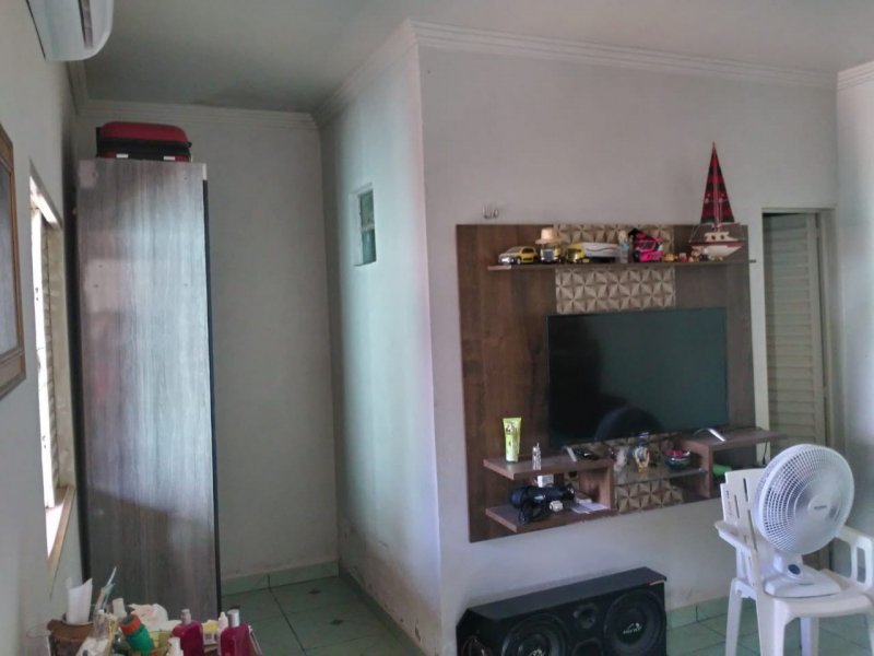 Casa à venda Vila Samuel com 475m² e 4 quartos por R$ 190.000 - 1081378379-img-20200903-wa0029.jpg