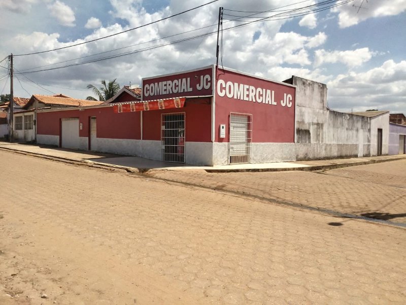 Casa à venda Vila Samuel com 475m² e 4 quartos por R$ 190.000 - 1985882445-img-20200903-wa0030.jpg
