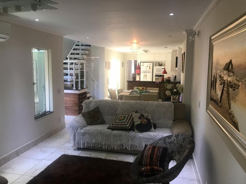Casa à venda Picanço com 154m² e 2 quartos por R$ 600.000 - 1308693510-466417ec-f43f-4ba2-bc4a-382e4dcb0d5c.jpeg