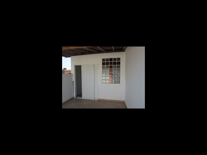 Casa à venda Jardim Modelo com 150m² e 2 quartos por R$ 380.000 - 963382281-11-varanda.jpg