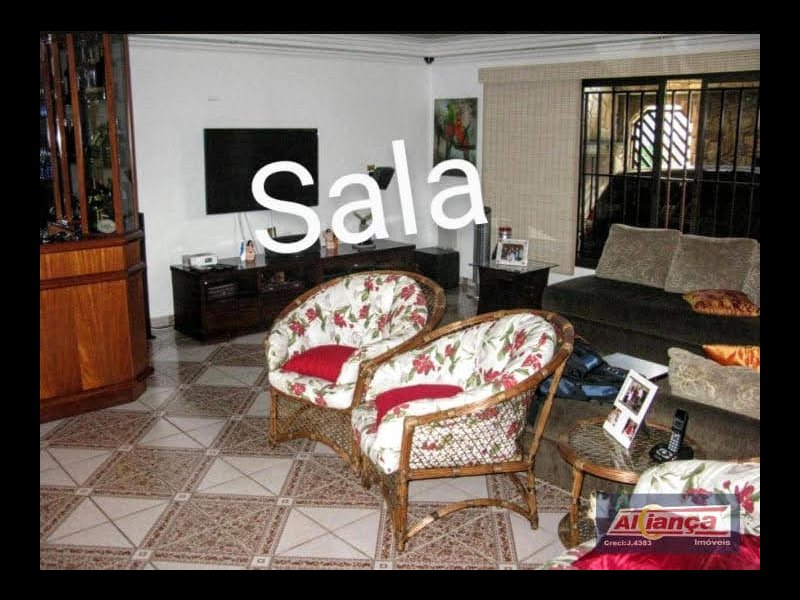 Casa à venda Jardim Vila Galvão com 261m² e 3 quartos por R$ 650.000 - 1315102126-ca9f249c-a38c-46cb-b2b7-45412d4f99d6.jpg