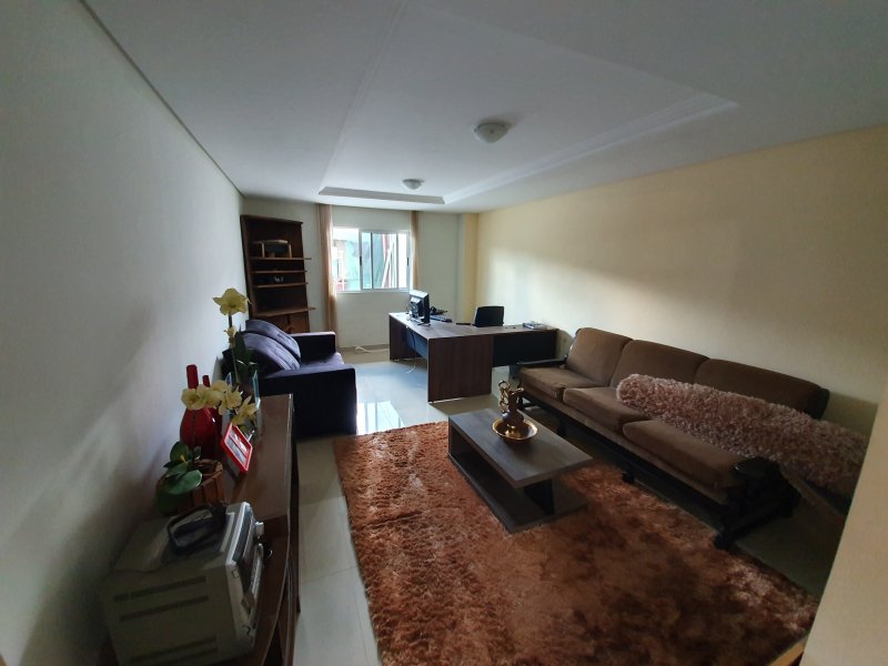 imóvel com 260m² - Jardim Amelia - Pinhais