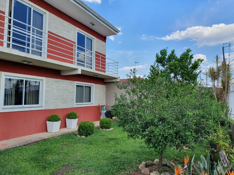 imóvel com 260m² - Jardim Amelia - Pinhais