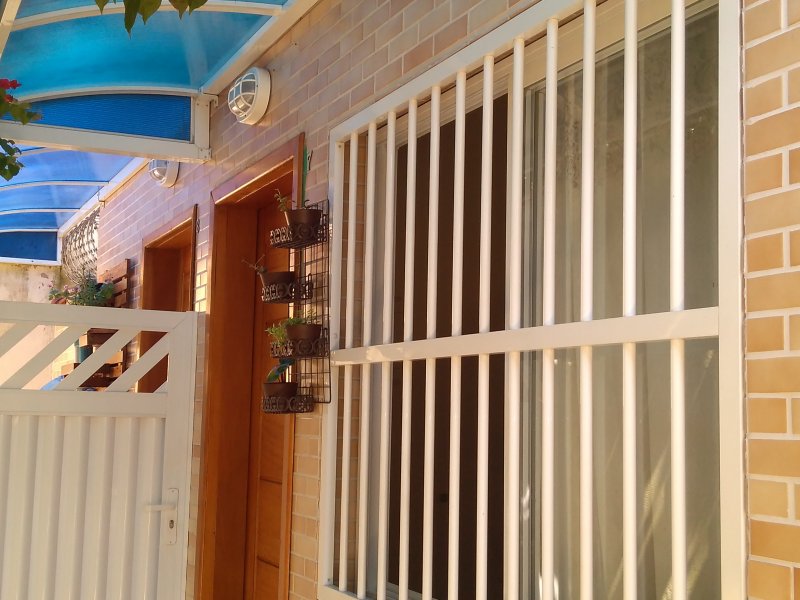 Casa de condomínio à venda Centro com 49m² e 2 quartos por R$ 240.000 - 695227921-img-20200903-122702.jpg