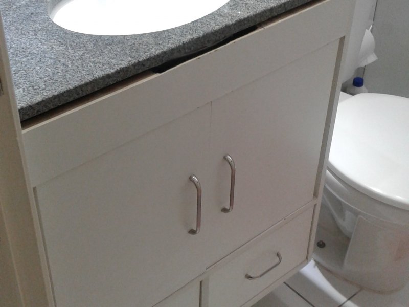 Apartamento à venda Taboão com 45m² e 2 quartos por R$ 240.000 - 1147866803-banheiro.jpg