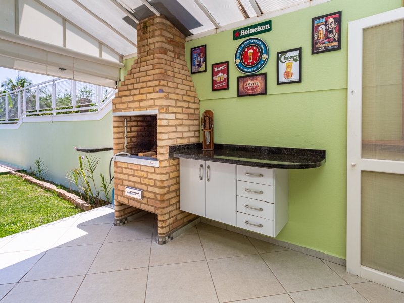 Casa à venda Porangaba com 320m² e 3 quartos por R$ 880.000 - 1792387875-38-copia.jpg