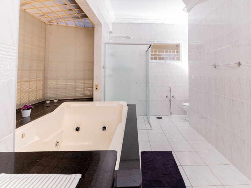 Casa à venda Porangaba com 320m² e 3 quartos por R$ 880.000 - 1953168812-33-copia.jpg