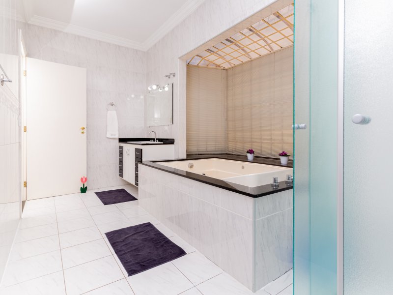 Casa à venda Porangaba com 320m² e 3 quartos por R$ 880.000 - 1972011010-34.jpg