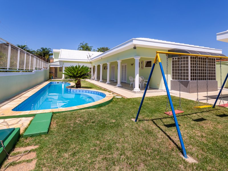 Casa à venda Porangaba com 320m² e 3 quartos por R$ 880.000 - 2014613416-45-copia.jpg