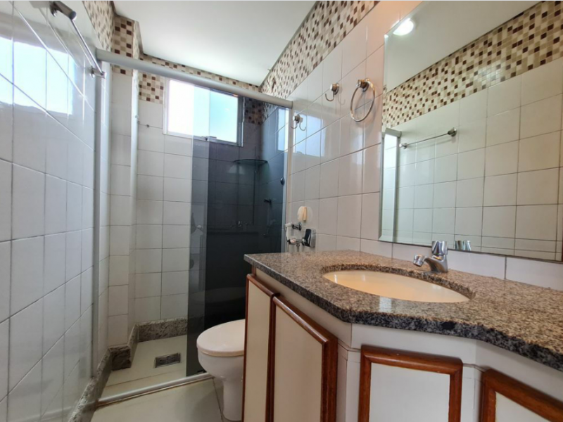 Apartamento à venda Buritis com 85m² e 3 quartos por R$ 380.000 - 946511015-banheiro1.PNG