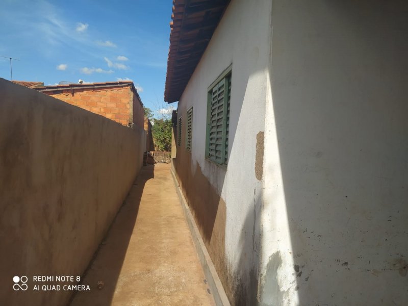 Casa à venda Setor Epaminondas I com 70m² e 3 quartos por R$ 160.000 - 549831522-img-20200724-wa0014.jpg