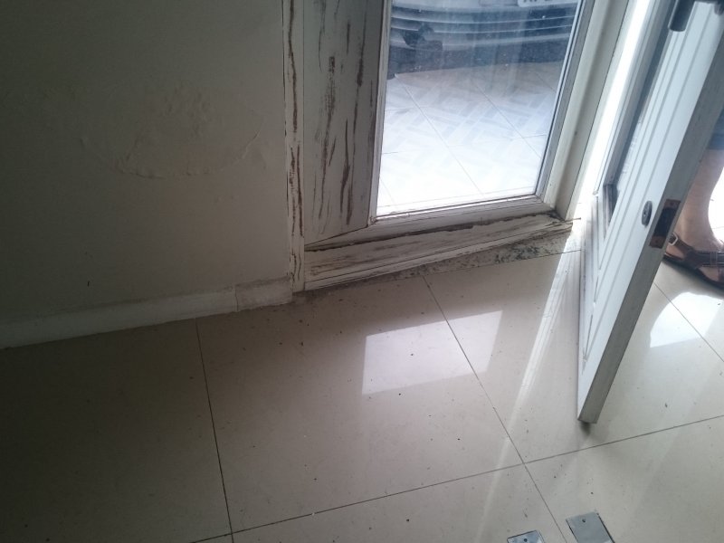 Comercial para alugar Ressacada com 60m² e  quartos por R$ 1.200 - 128533413-3.JPG