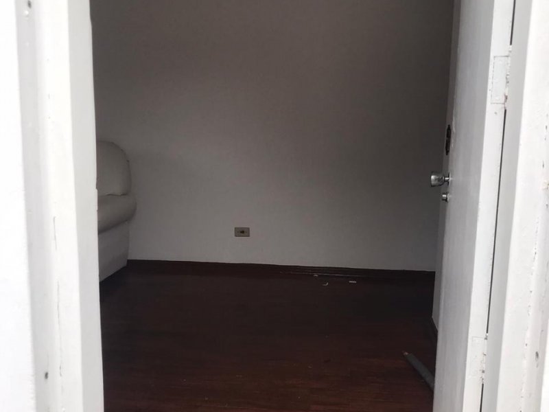Casa à venda Vila Santa Catarina com 150m² e 3 quartos por R$ 480.000 - 1963453627-6140bb69-f95f-4b08-b286-39ee5272a810.jpeg