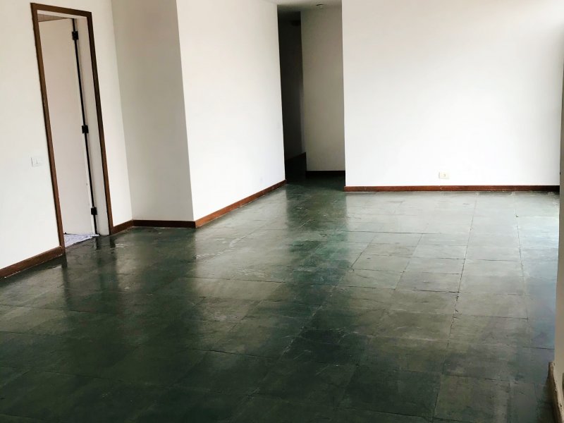 Cobertura à venda Recreio dos Bandeirantes com 300m² e 3 quartos por R$ 750.000 - 473682050-img-5910.JPG