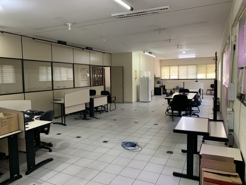 Comercial à venda Barra Funda com 680m² e  quartos por R$ 7.000.000 - 305762294-img-5698.jpg