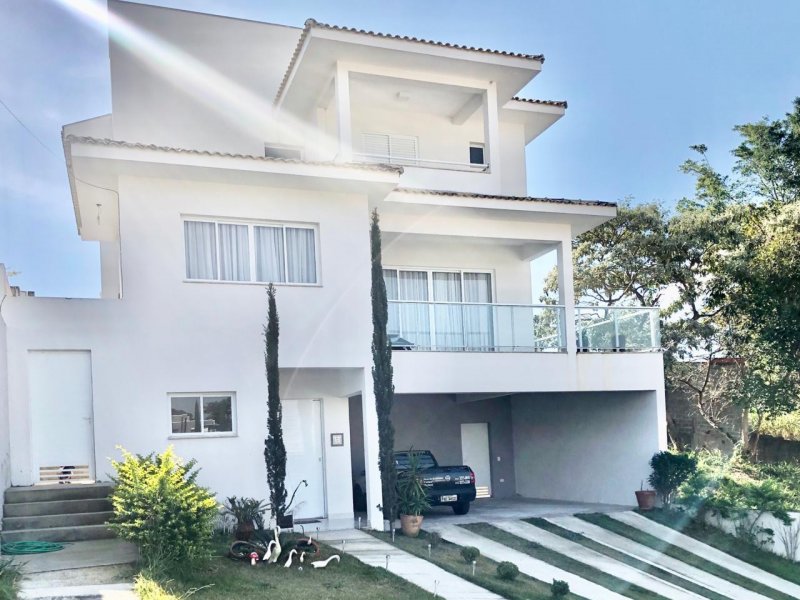 Casa de condomínio à venda Jardim Dona Donata com 230m² e 3 quartos por R$ 2.000.000 - 33904817-casa.jpeg