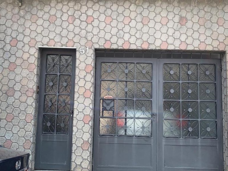 Casa à venda Canindé com 229m² e 5 quartos por R$ 1.300.000 - 1244798902-frente-da-casa.jpg