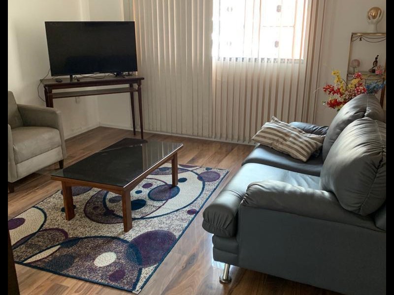 Casa à venda Canindé com 229m² e 5 quartos por R$ 1.300.000 - 1338780148-sala.jpg