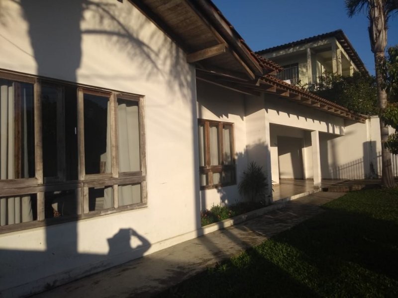 Casa à venda Cruzeiro com 160m² e 3 quartos por R$ 385.000 - 1738605377-d90bd640-1d72-4d32-9286-94779dd0d505.jpg