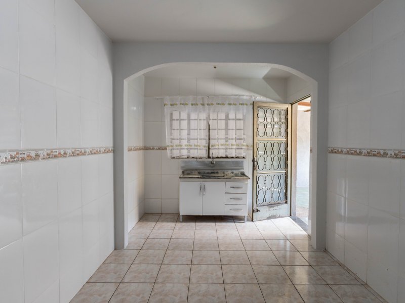 Casa à venda Loteamento Madrid com 112m² e 4 quartos por R$ 350.000 - 2007680315-img-1634.jpg