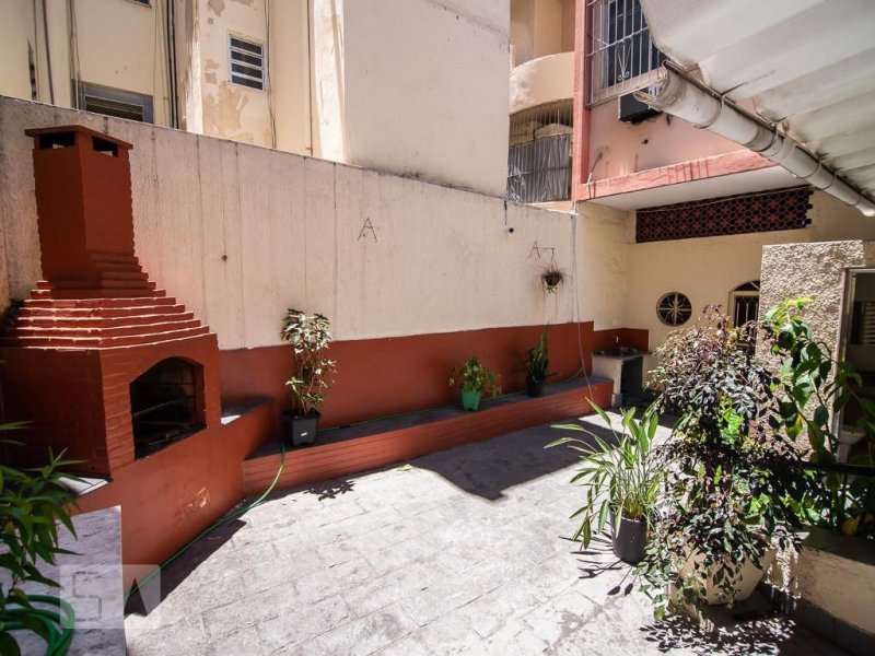 Kitnet à venda Tijuca com 29m² e 1 quarto por R$ 190.000 - 999928103-churrasqueira.jpg