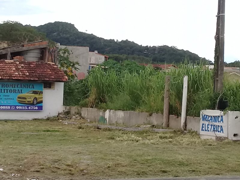 Comercial à venda Ingleses do Rio Vermelho com 676m² e  quartos por R$ 490.000 - 735128308-20200401-175932.jpg