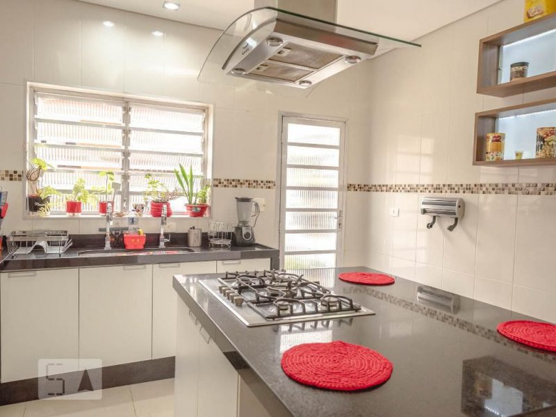 Casa à venda Vila Bertioga com 130m² e 3 quartos por R$ 900 - 1048460499-house-12.jpg