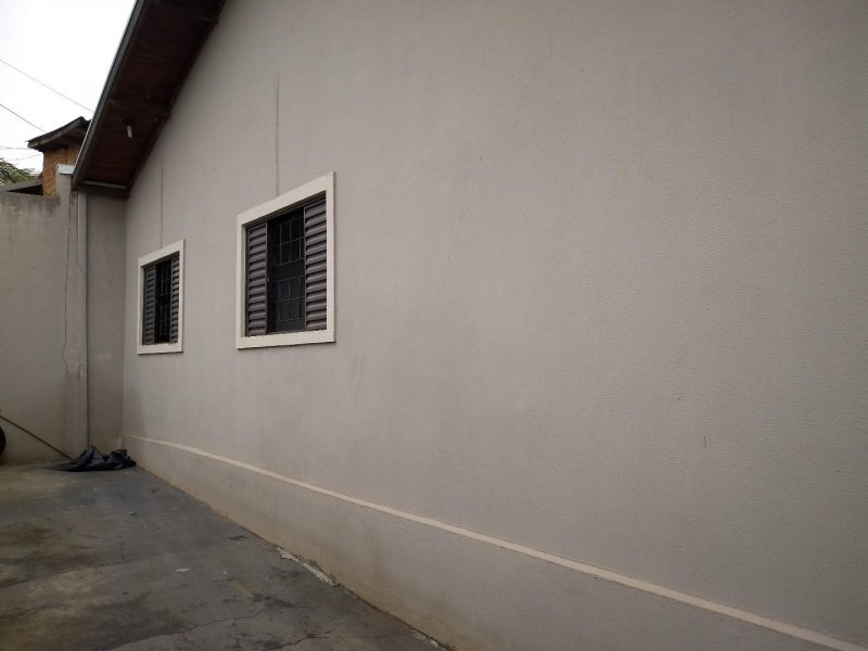 Casa à venda Jd Cristo rei com 200m² e 3 quartos por R$ 230.000 - 278211227-c53eddc3-5d0e-450b-9ba1-af9d1c4d85c9.jpg