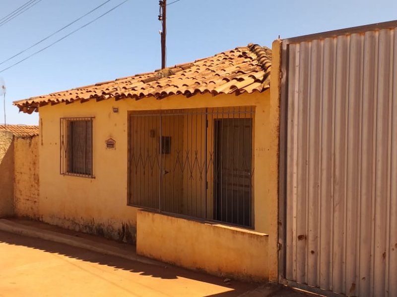 Casa à venda Alto do Cruzeiro com 300m² e 2 quartos por R$ 65.000 - 214566627-casa-2.jpg