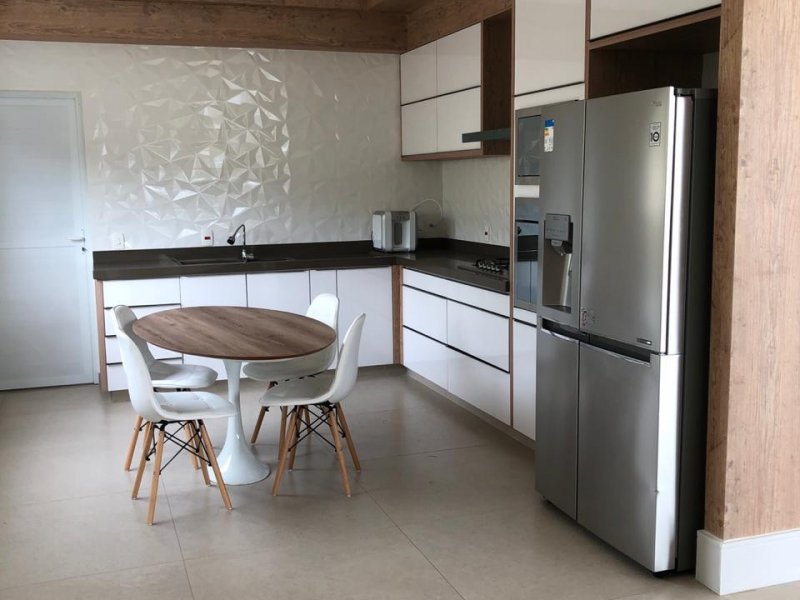 Casa de condomínio à venda Parque das Arvores com 450m² e 4 quartos por R$ 1.900.000 - 1891191246-973ba612-6b2c-4b4f-a991-fcb3d5287b5b.jpeg