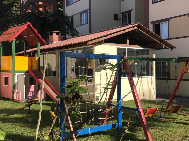 imóvel com 70m² - América - Joinville