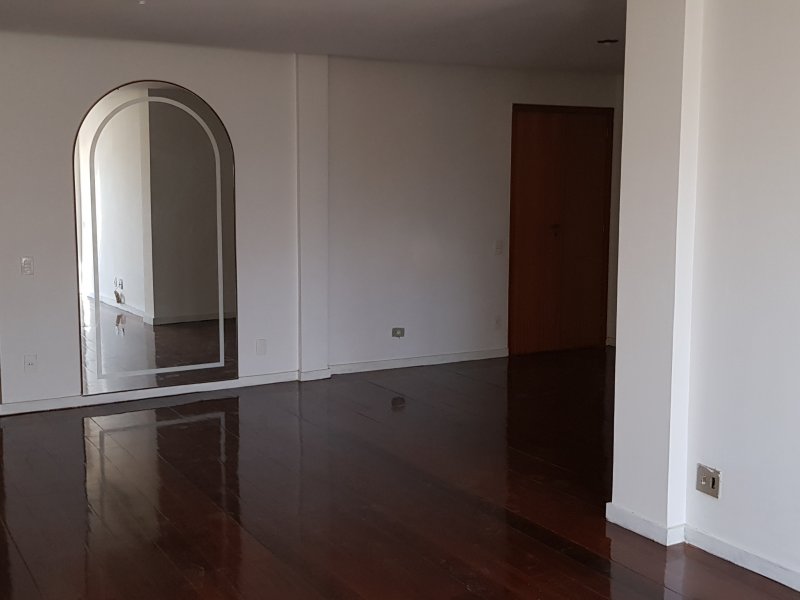 Apartamento à venda Grajaú com 150m² e 3 quartos por R$ 630.000 - 217671643-08-salao.jpg