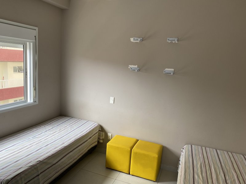 imóvel com 77m² - Martim de Sá - Caraguatatuba