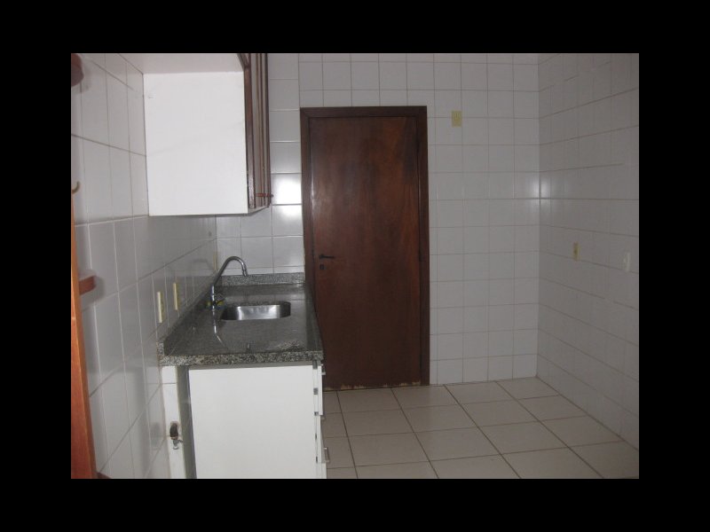 Apartamento à venda Centro com 117m² e 3 quartos por R$ 430.000 - 469126188-img-0009.JPG