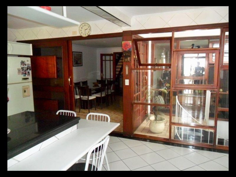 Casa à venda Jardim Alvorada (Zona Oeste) com 394m² e 4 quartos por R$ 1.200.000 - 2081306702-cozinha-3.jpg