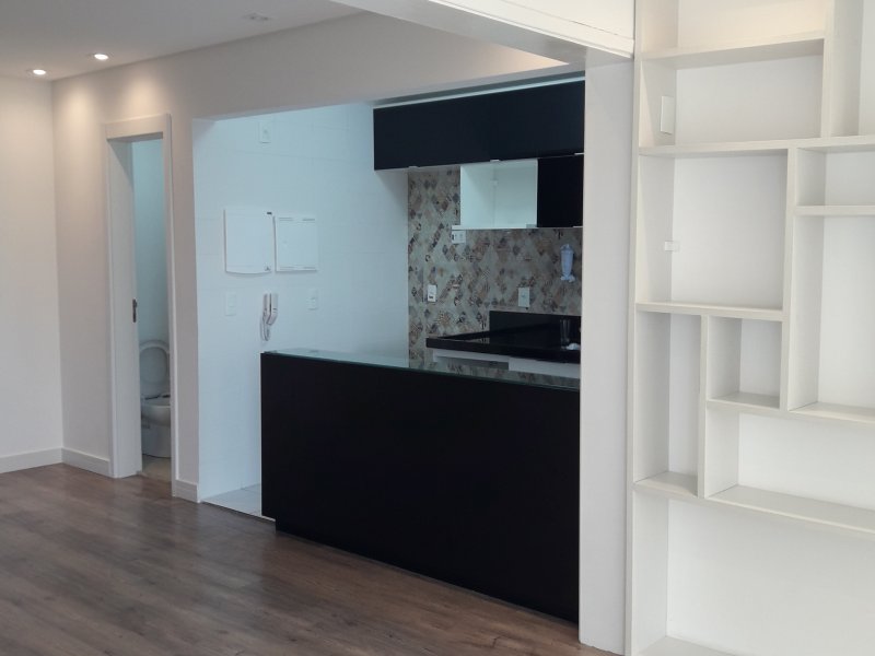 Apartamento à venda Jardim Aeroporto com 50m² e 1 quarto por R$ 530.000 - 2028744983-perspectiva-sala.jpg