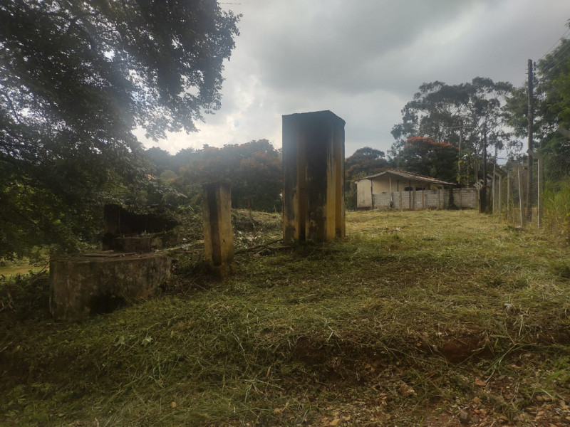 Terreno à venda Vila Ipê com 3102m² e 1 quarto por R$ 2.100.000 - 1129921406-img-20230302-wa0019.jpg