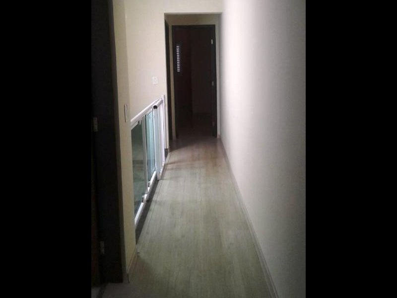 Casa à venda Vila Alice com 247m² e 3 quartos por R$ 895.000 - 819429055-corredor-quartos.jpg