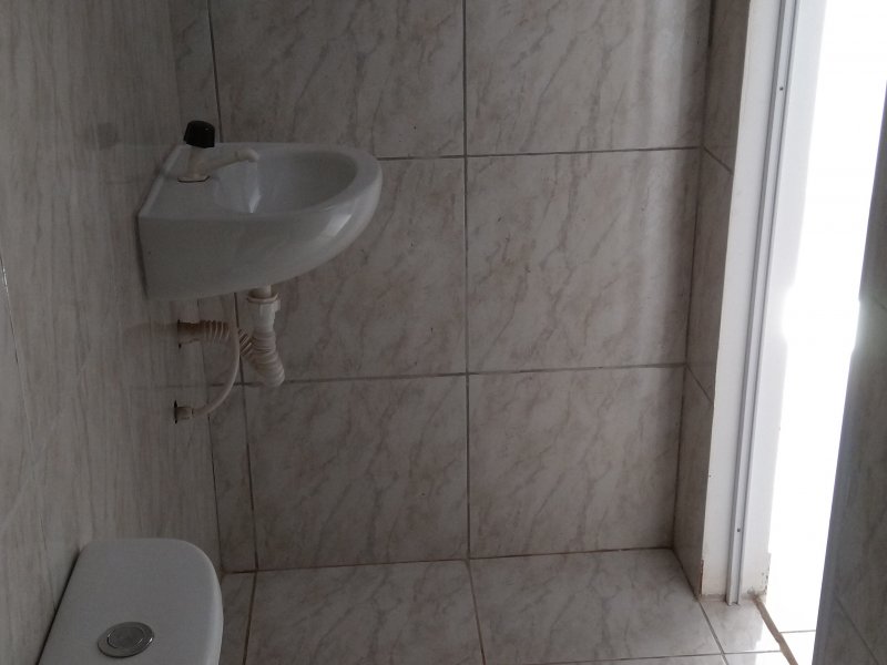 Kitnet à venda Vila Delfiori com 360m² e 1 quarto por R$ 150.000 - 2053931791-img-20200910-090755352.jpg