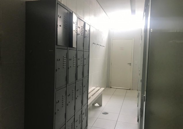 imóvel com 405m²