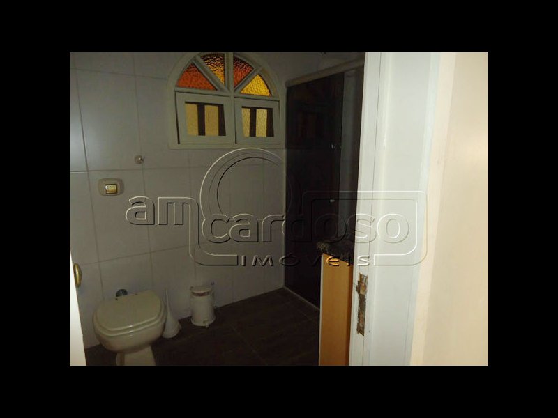 Casa à venda Igará com 340m² e 3 quartos por R$ 850.000 - 536024540-48-banheiro-social.jpg