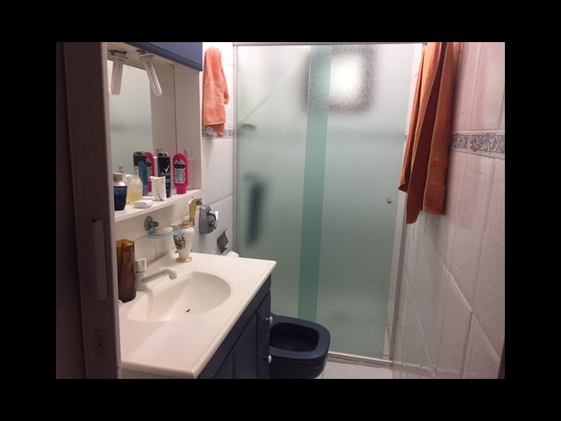 Casa à venda Parque Santo Antonio com 200m² e 5 quartos por R$ 864 - 2124348417-banheiro-social-inferior.JPG