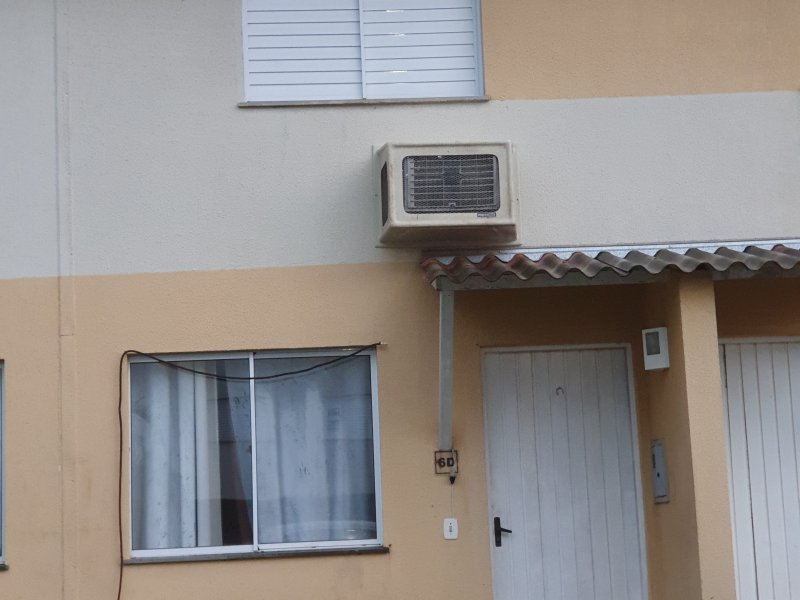 Casa de condomínio à venda São Vicente com 56m² e 2 quartos por R$ 160.000 - 1252528518-20191104-183516.jpg
