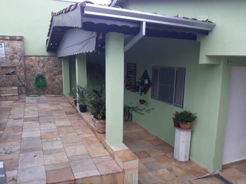 Casa à venda Bairro das Posses com 300m² e 4 quartos por R$ 550.000 - 32250773-00dc9329-9cdc-433f-a812-e8b523c2c418.jpeg