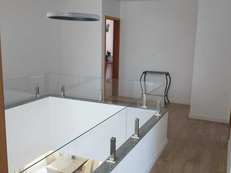 Casa de condomínio à venda Morada das Flores (Aldeia da Serra) com 290m² e 4 quartos por R$ 2.800.000 - 502059273-pedireito3.jpeg